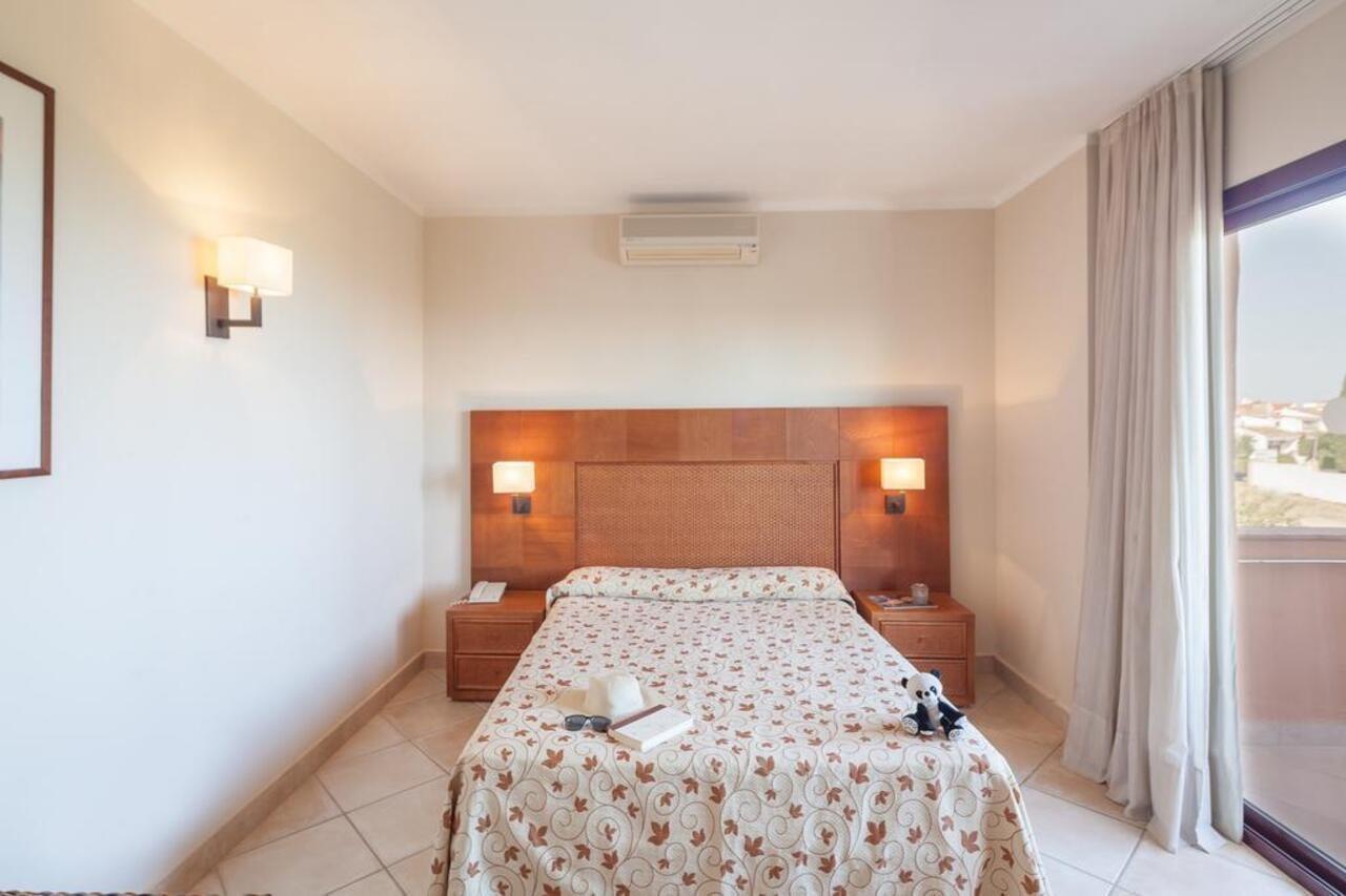 Caledonia Golf And Resort By Bossh Estepona Luaran gambar